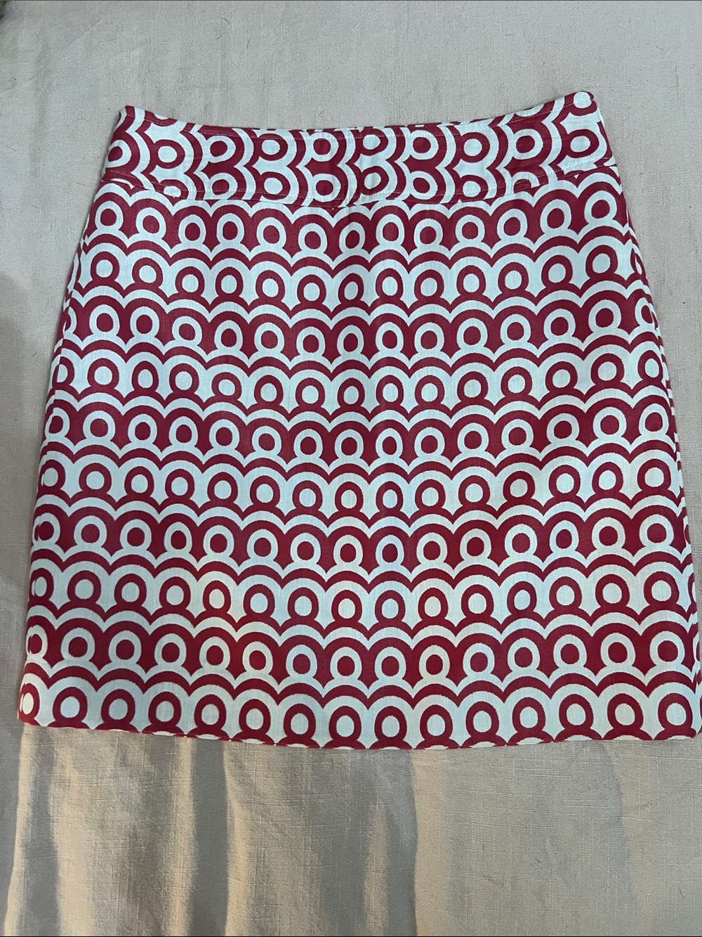 Ann Taylor Fuchsia and White Geometric Mini Skirt